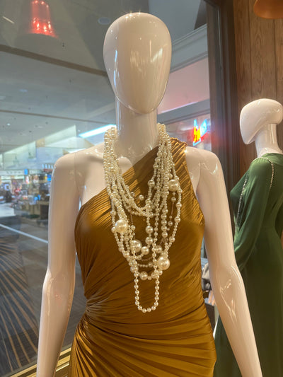 Chunky Multi-Layered Pearls Statement Necklace Set Diacly