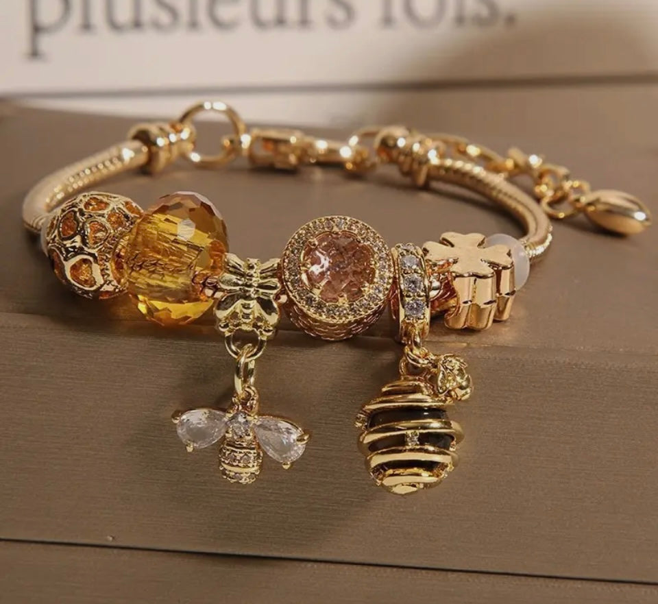 Golden Bee Link Bracelet