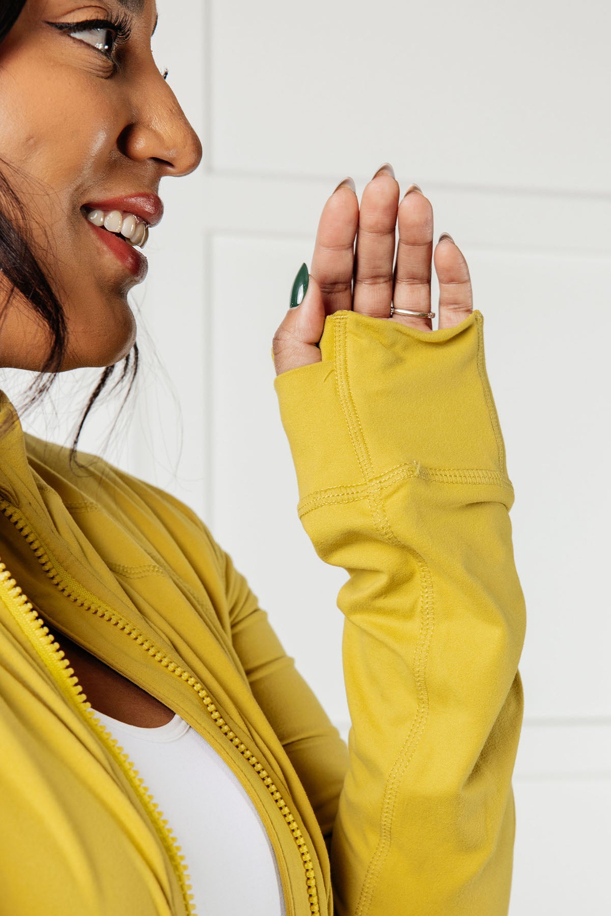 Sportswear Jacket in Yellow Pear